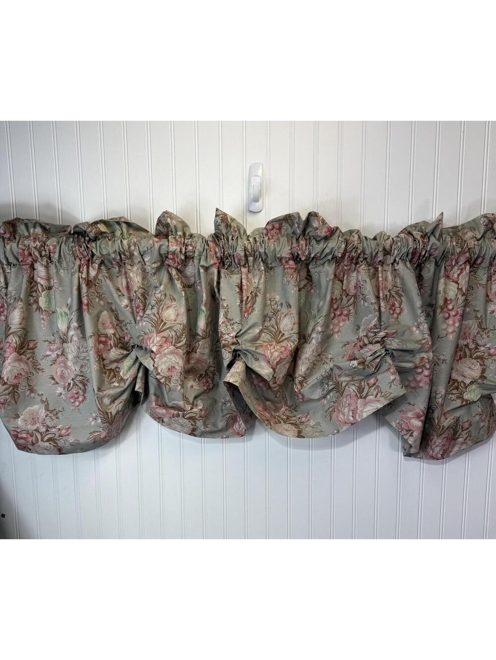 Vintage Ralph Lauren Charlotte Adjustable Valance Rings on Back 80"x20" READ
